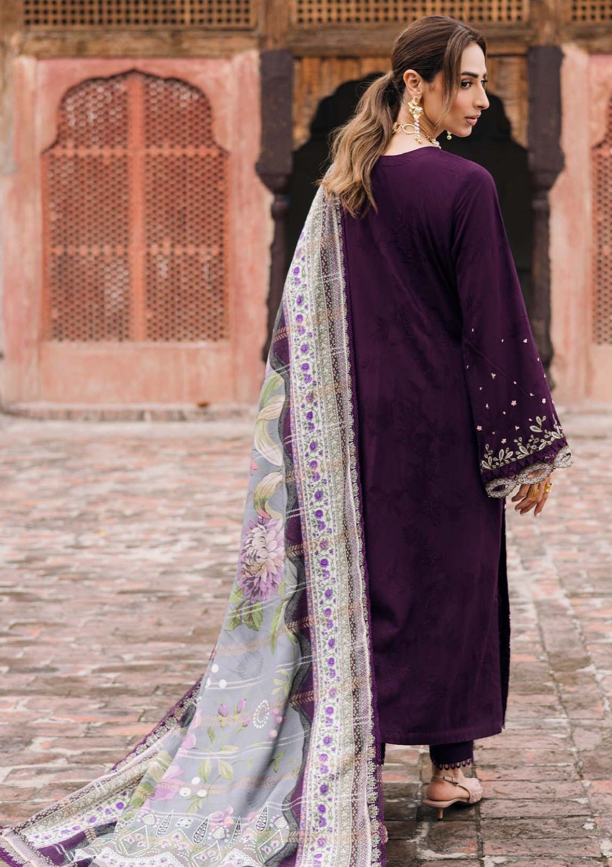 WINTER DHANAK UNSTICHED-NUREH HB#026