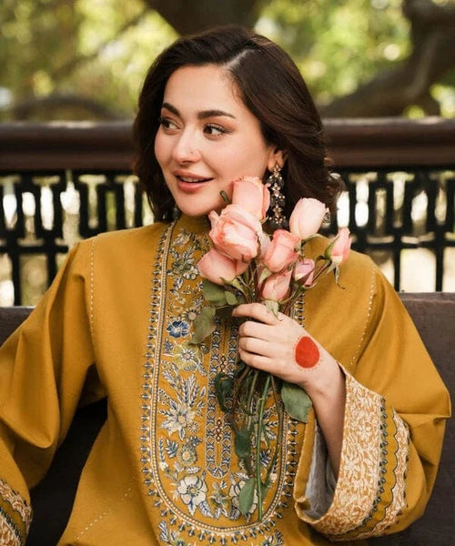 Sapphire Unstitched Dhanak 3pcs M#25
